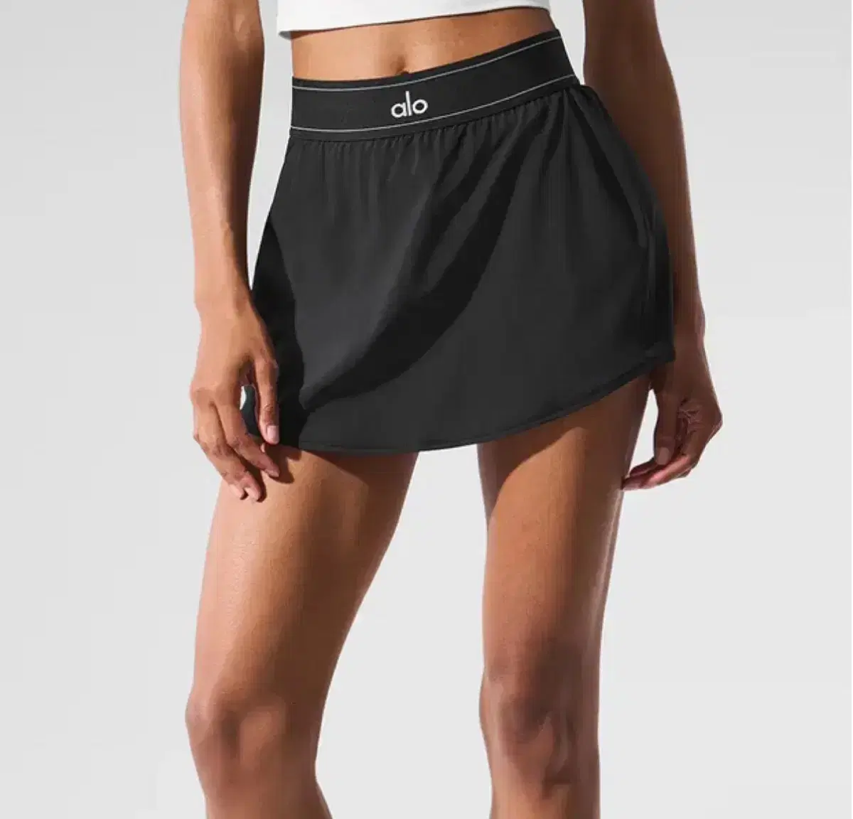 新製品) アロヨガアロエテニススカートブラック XS